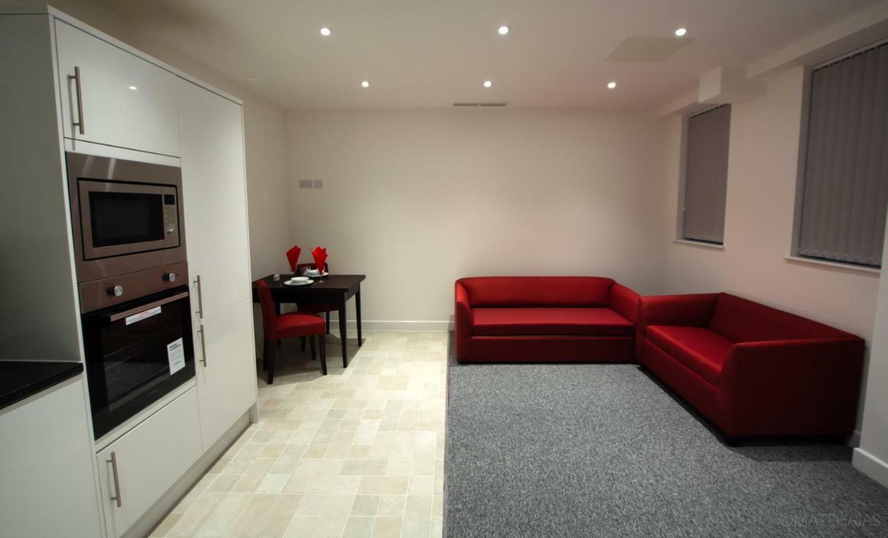 Somerville Apartments London Heathrow Hillingdon Exteriör bild